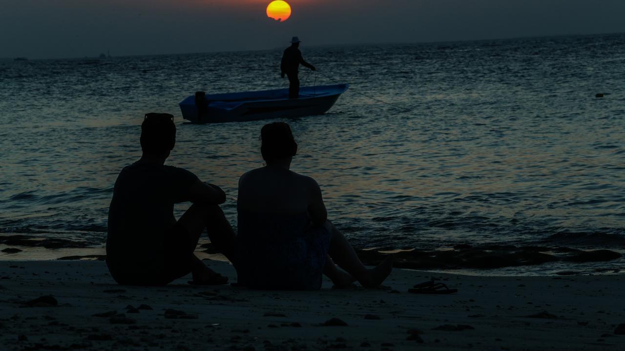 Dhigurah Retreat Beach Exterior foto
