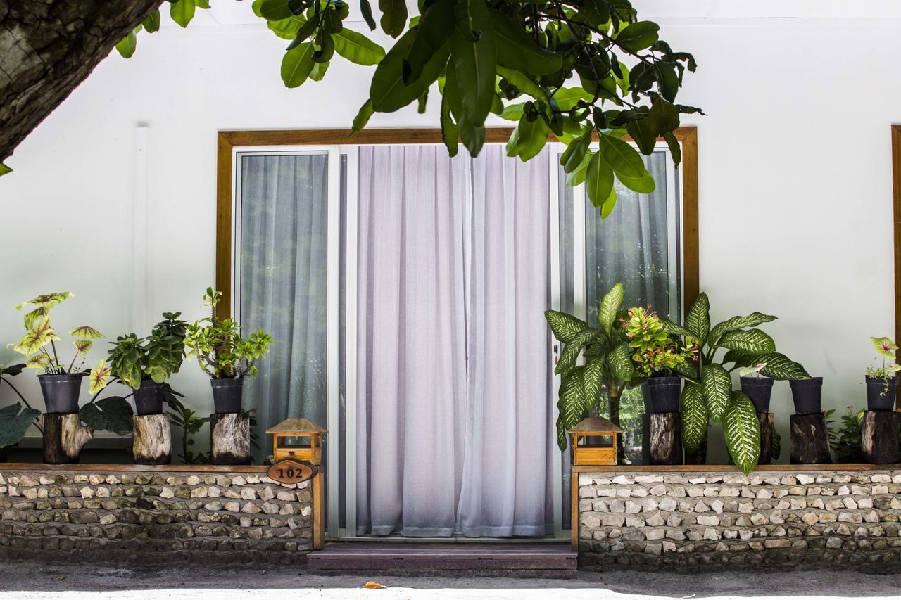 Dhigurah Retreat Beach Exterior foto